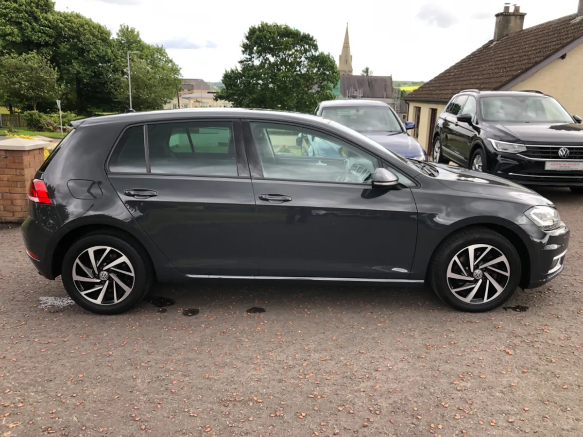 2020 Volkswagen Golf 1.6 TDI Match 115 BHP - Image 5