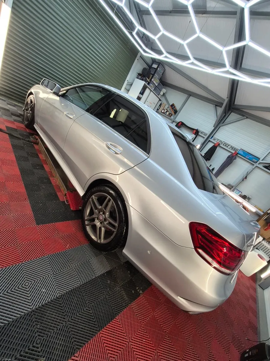 2014 Mercedes E300 Automatic Saloon - Image 2