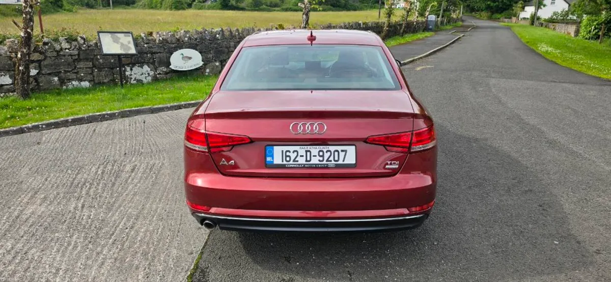 AUDI A4 2.0 TDI ULTRA - Image 4