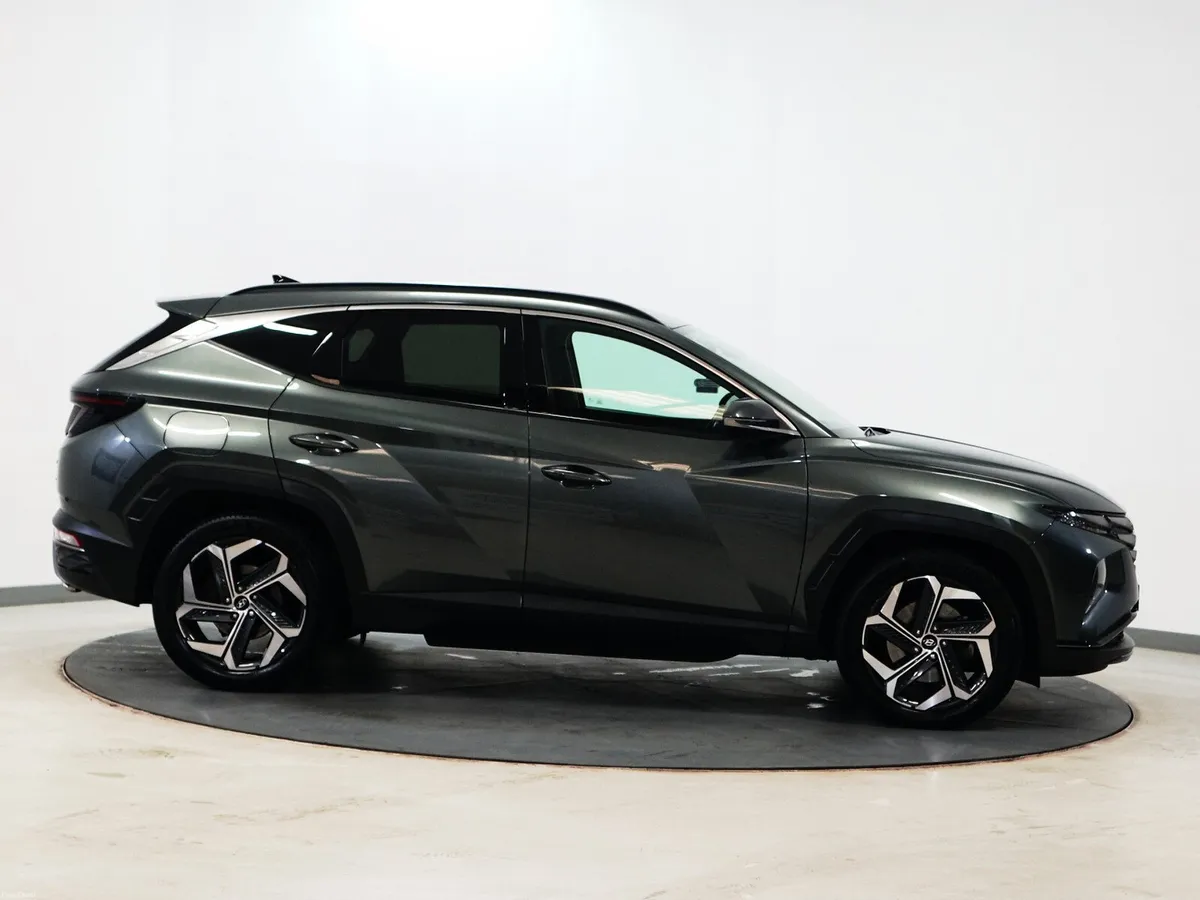 *21* 2022 Hyundai Tucson 1.6 t-gdi premium 4x4 - Image 3