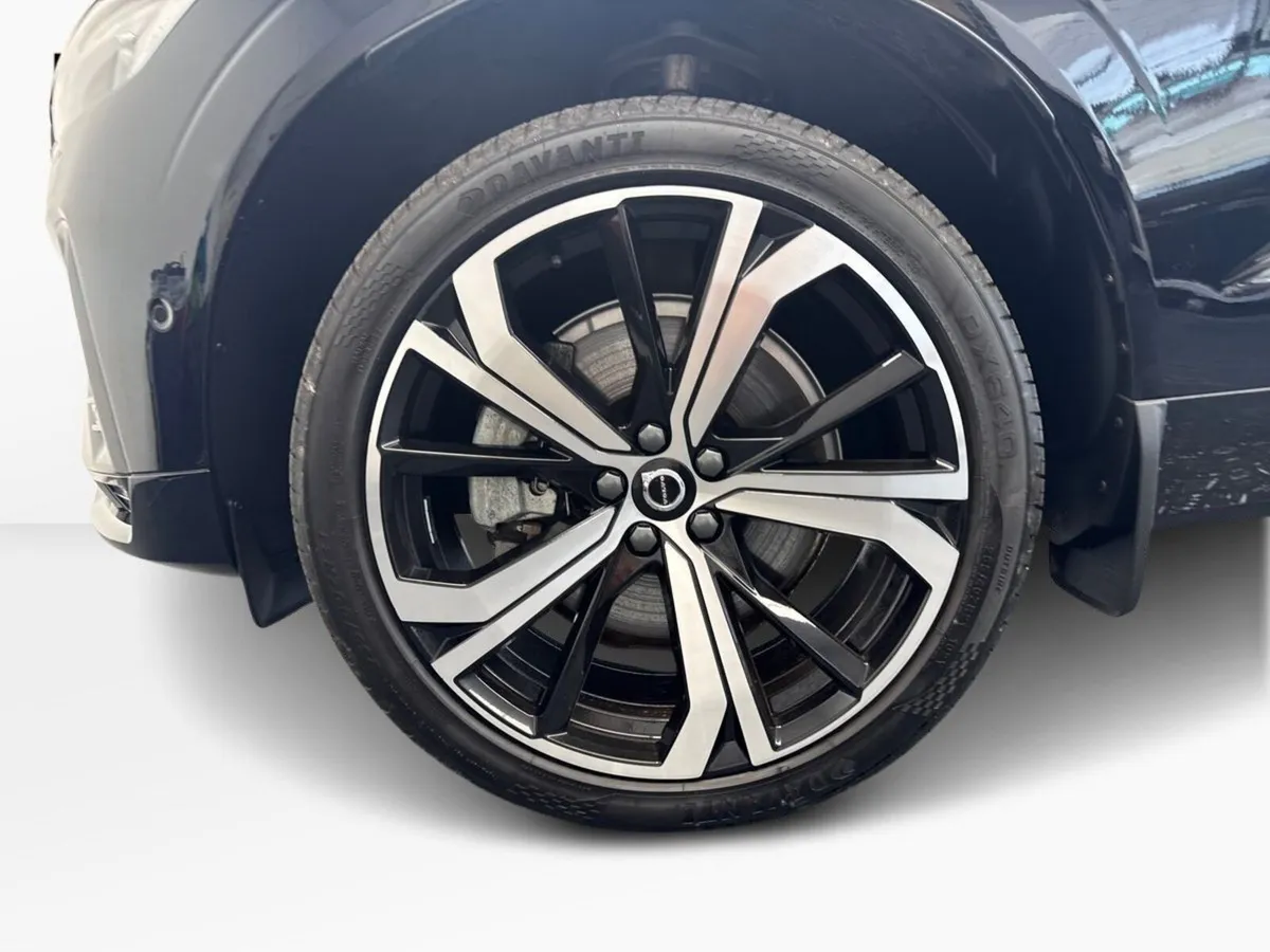 Volvo XC60 T6 ULTRA DARK *3YR WARRANTY* €140 PER W - Image 6