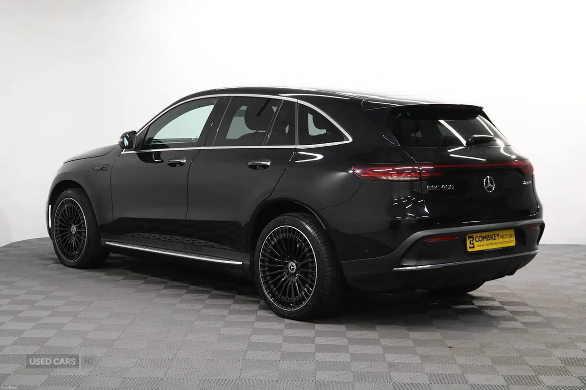 Mercedes-Benz EQC 400 AMG Line - Image 4