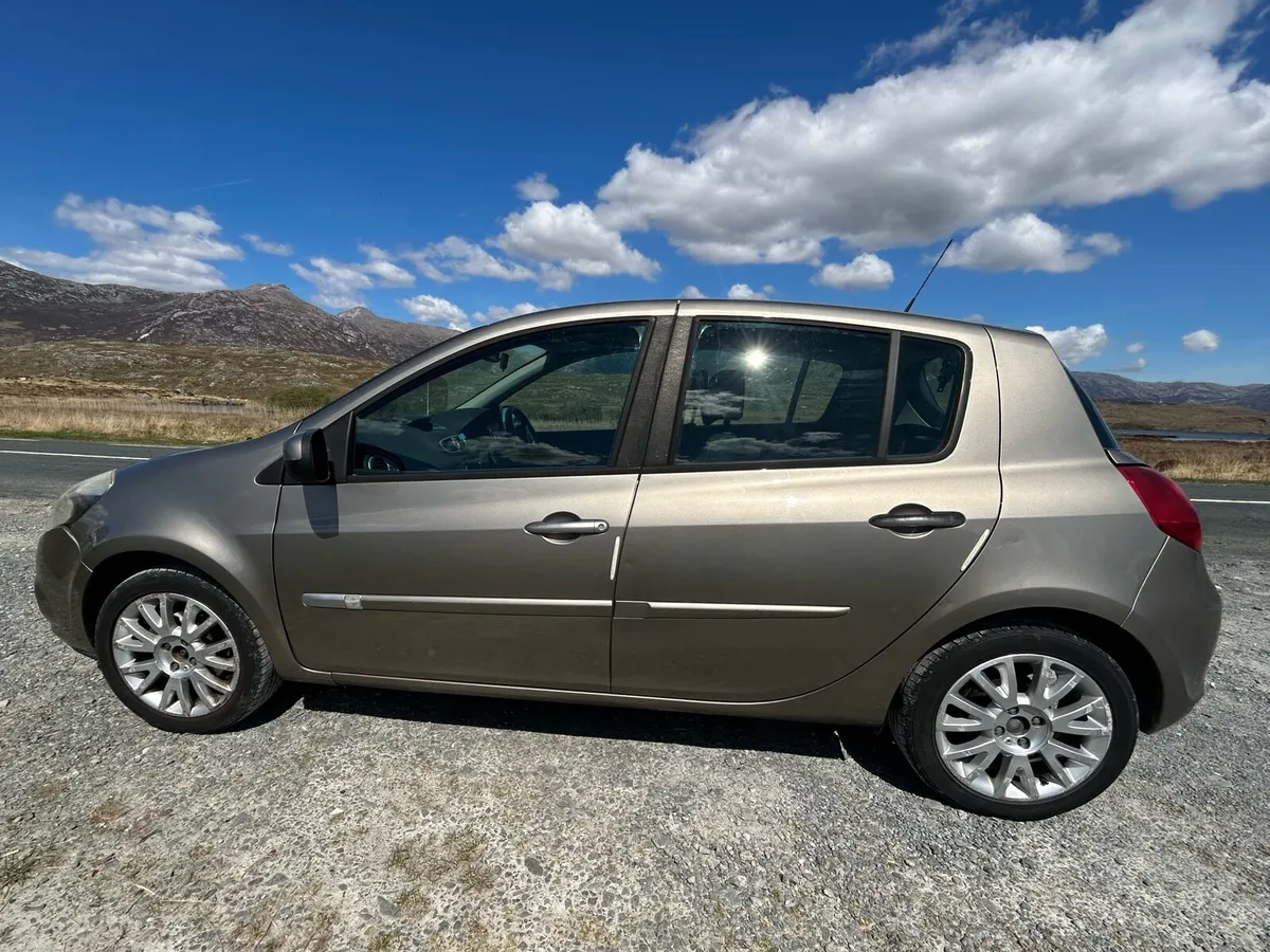 Renault Clio 2010 1.4 Diesel - Image 2