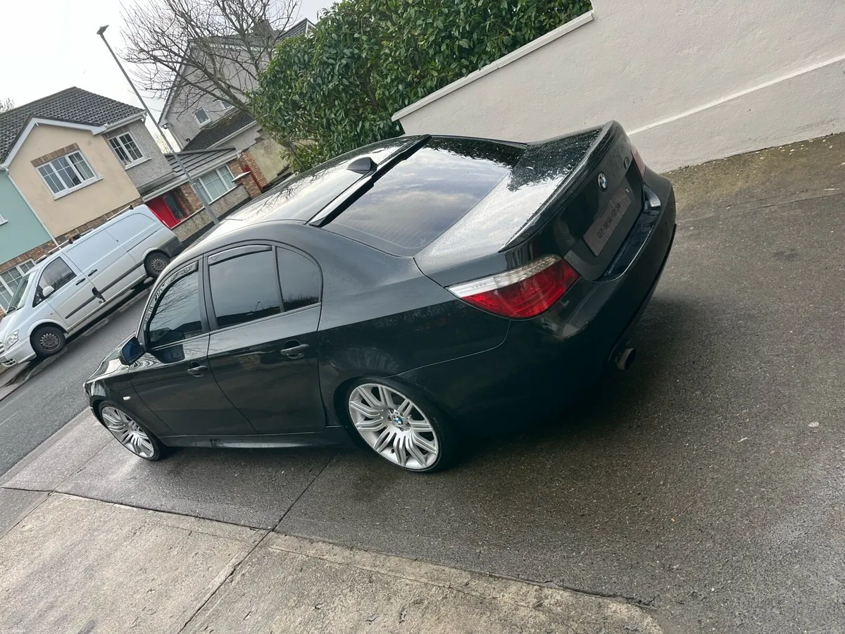 BMW 520d auto - Image 5