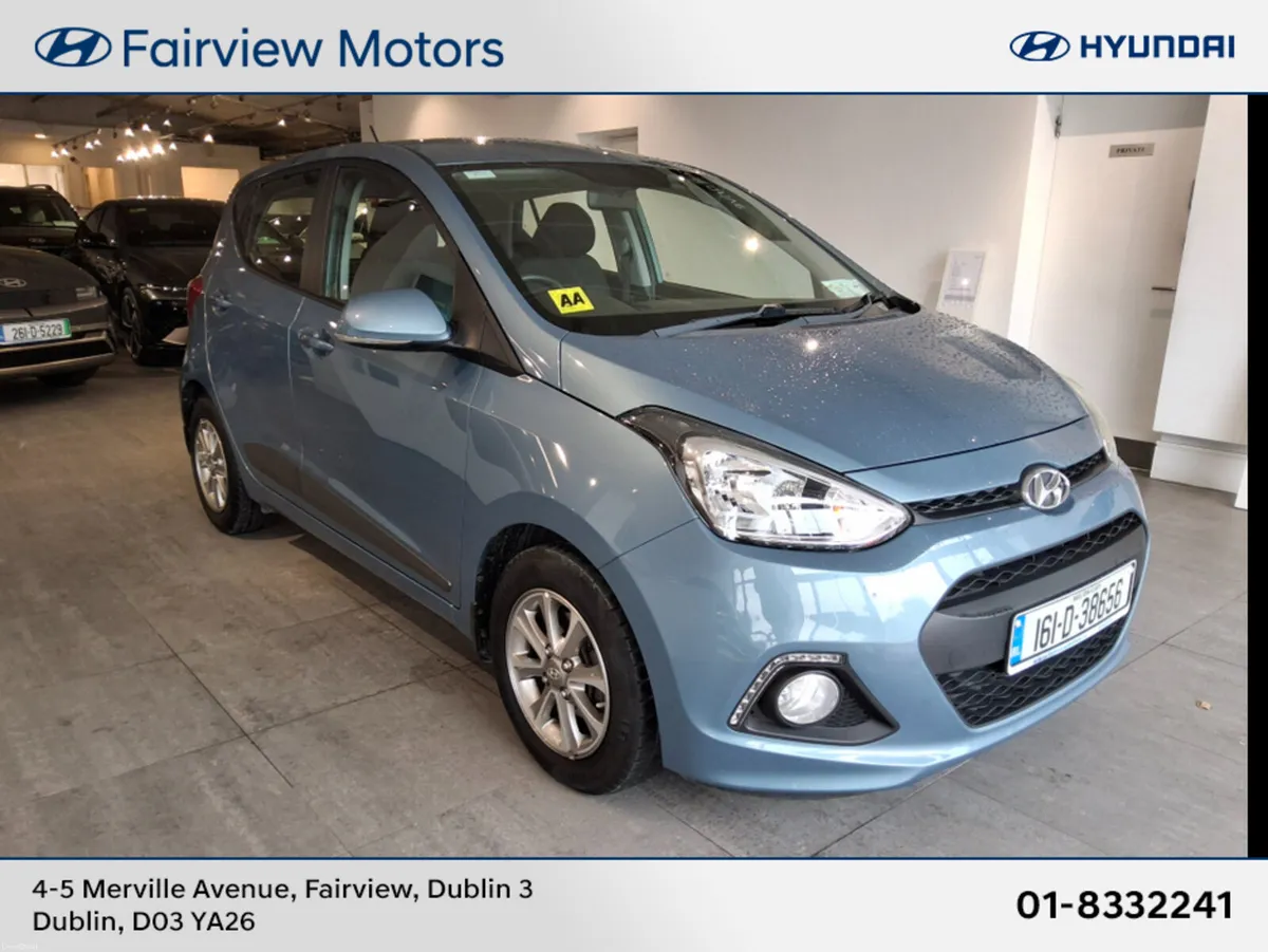 Hyundai i10 DELUXE AUTOMATIC - Only 10,000 Km - 1 - Image 1