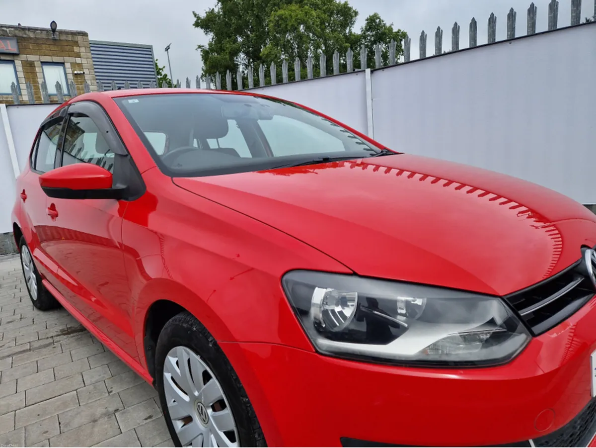 Volkswagen Polo 1.2 PETROL AUTO - Image 2