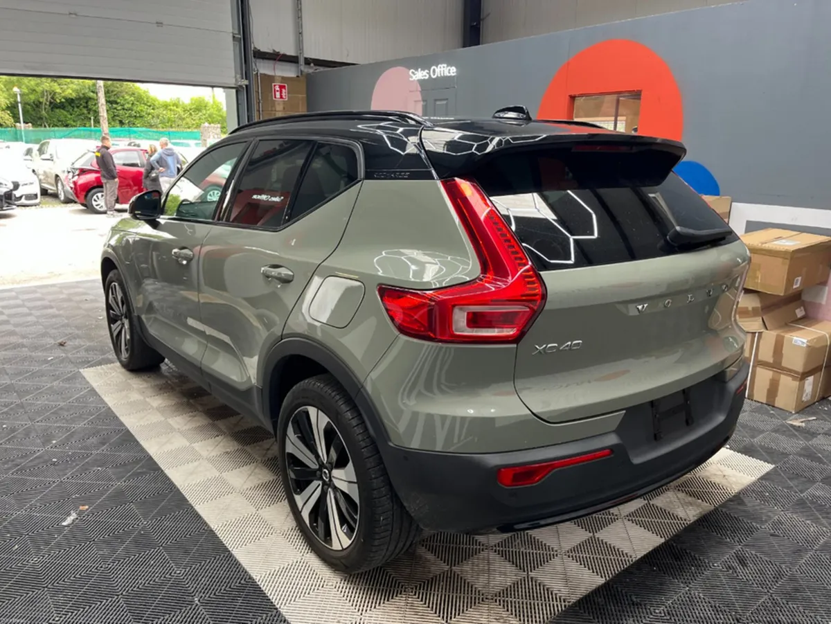 Volvo XC40 2022 VOLVO XC40 RECHARGE PLUS SINGLE MO - Image 4