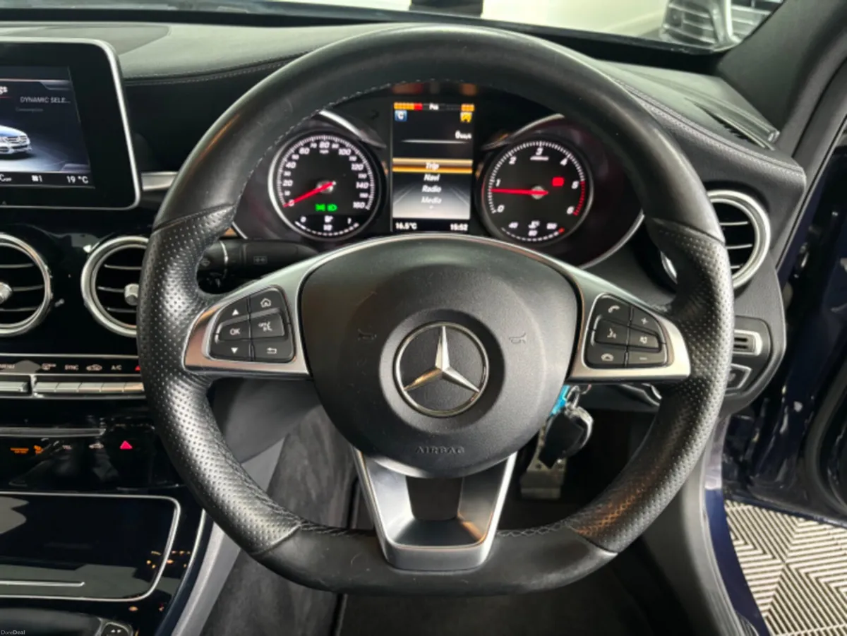 Mercedes-Benz C-Class C SERIES BLUETEC AMG LINE 4D - Image 6