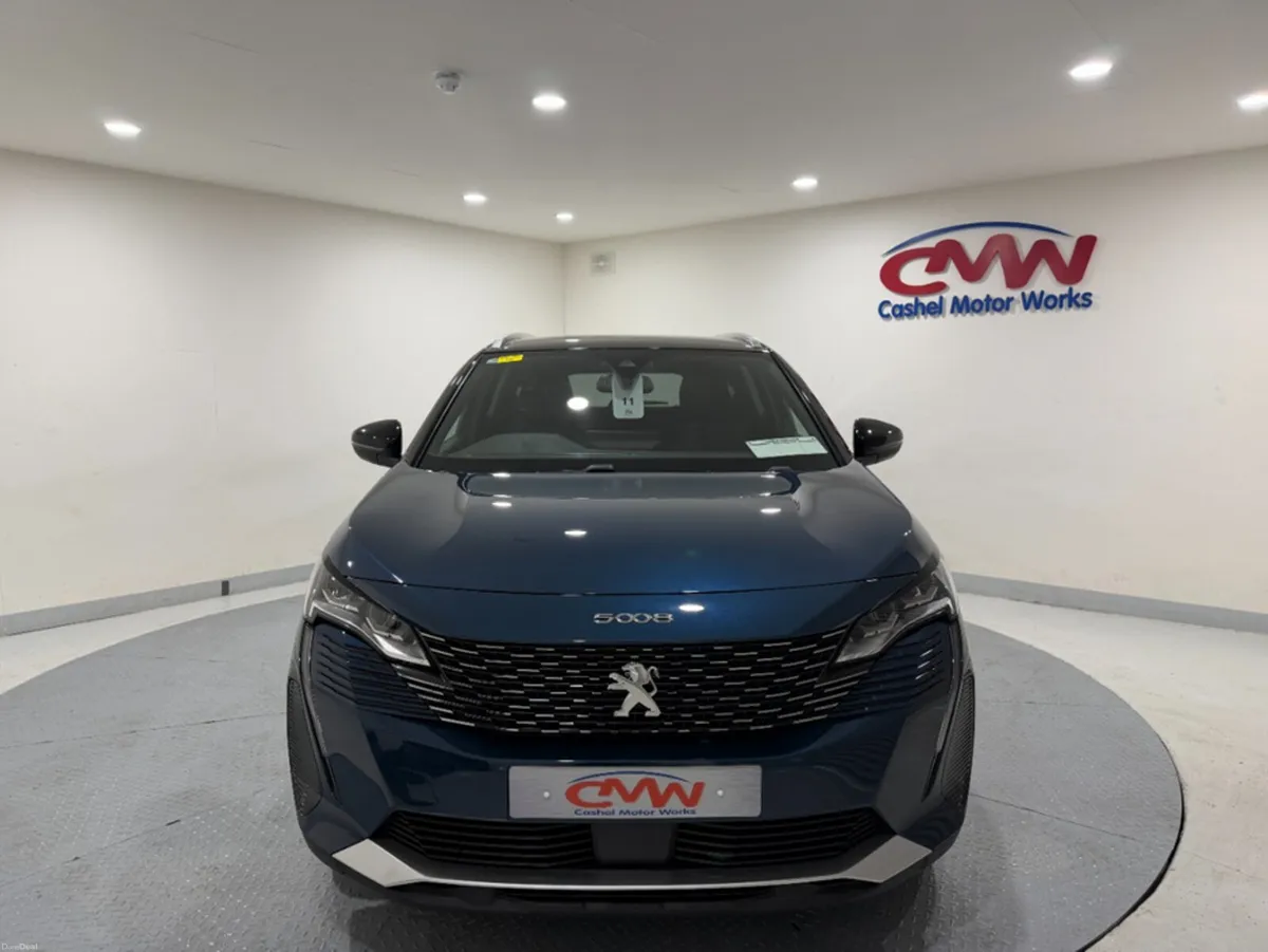 Peugeot 5008 ALLURE PREMIUM PLUS AUTO 130BHP DIESE - Image 2