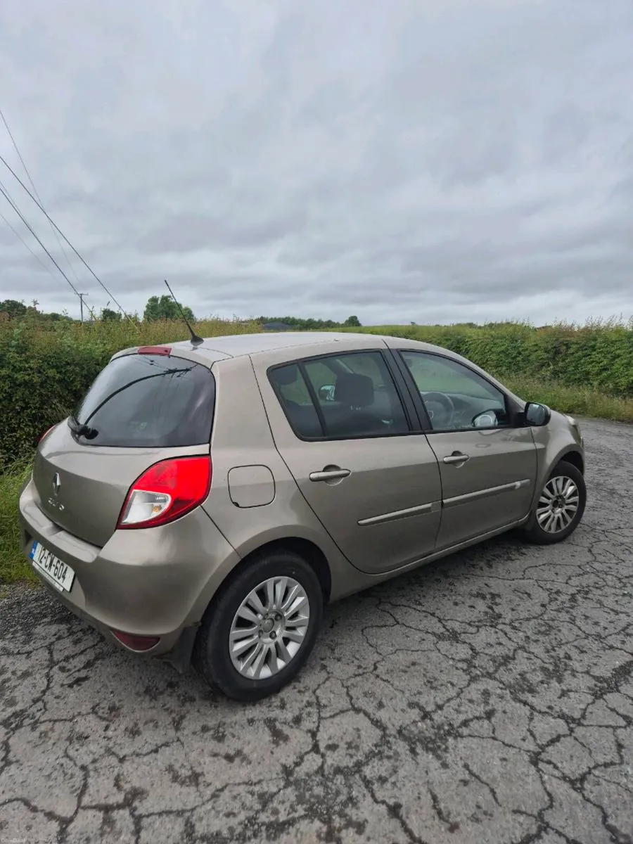 2012 Renault Clio 1.1 - Image 2