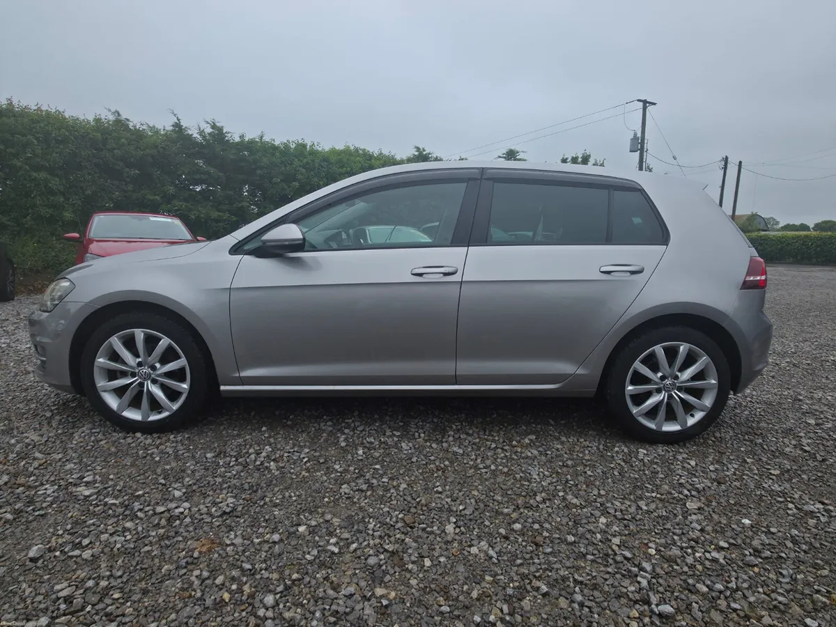 2017 Volkswagen Golf 1.2 Automatic - Image 2