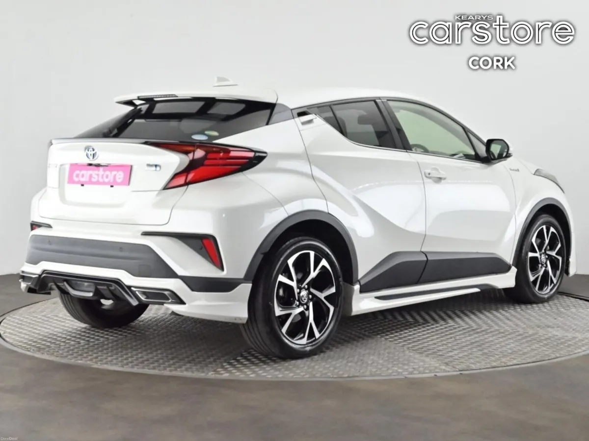 Toyota C-HR 1.8 HYBRID Auto (Full KIT) - Image 5