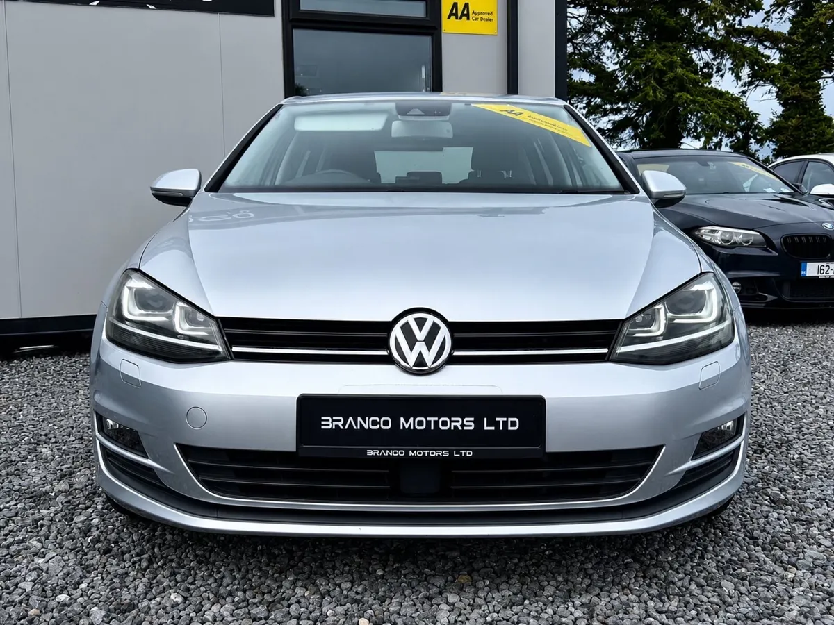 Volkswagen Golf 1.2 TSI DSG 2013 - Image 2