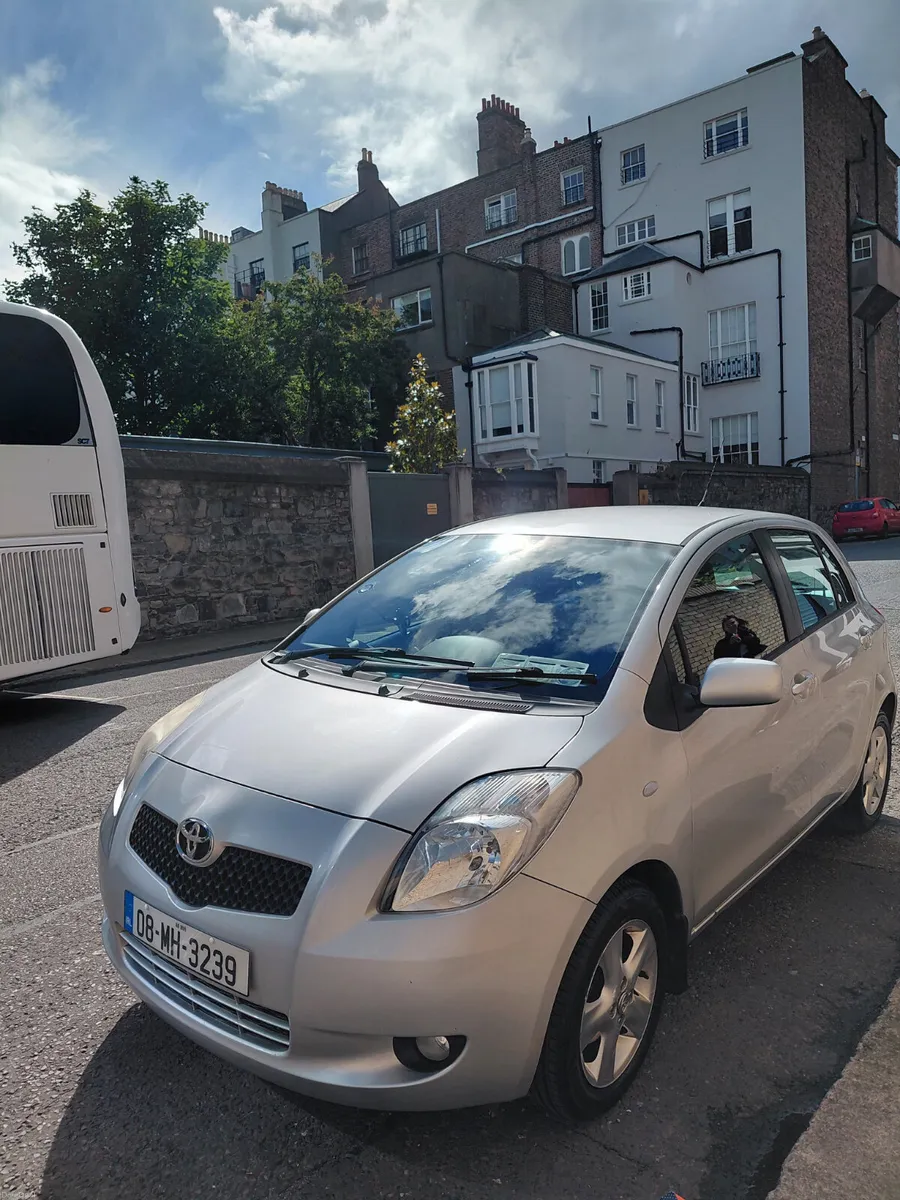 Toyota Yaris 2008 - Image 3