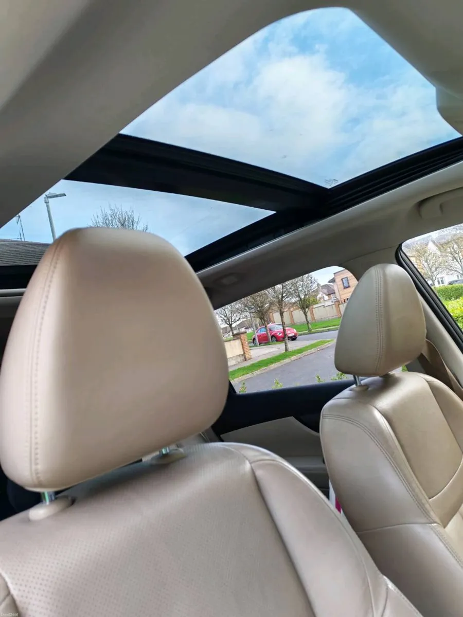 Nissan XTrail Pan Roof High Spec 7seater - Image 1