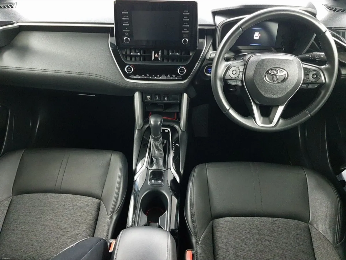 Toyota Corolla Cross HYBRID Z - Image 4