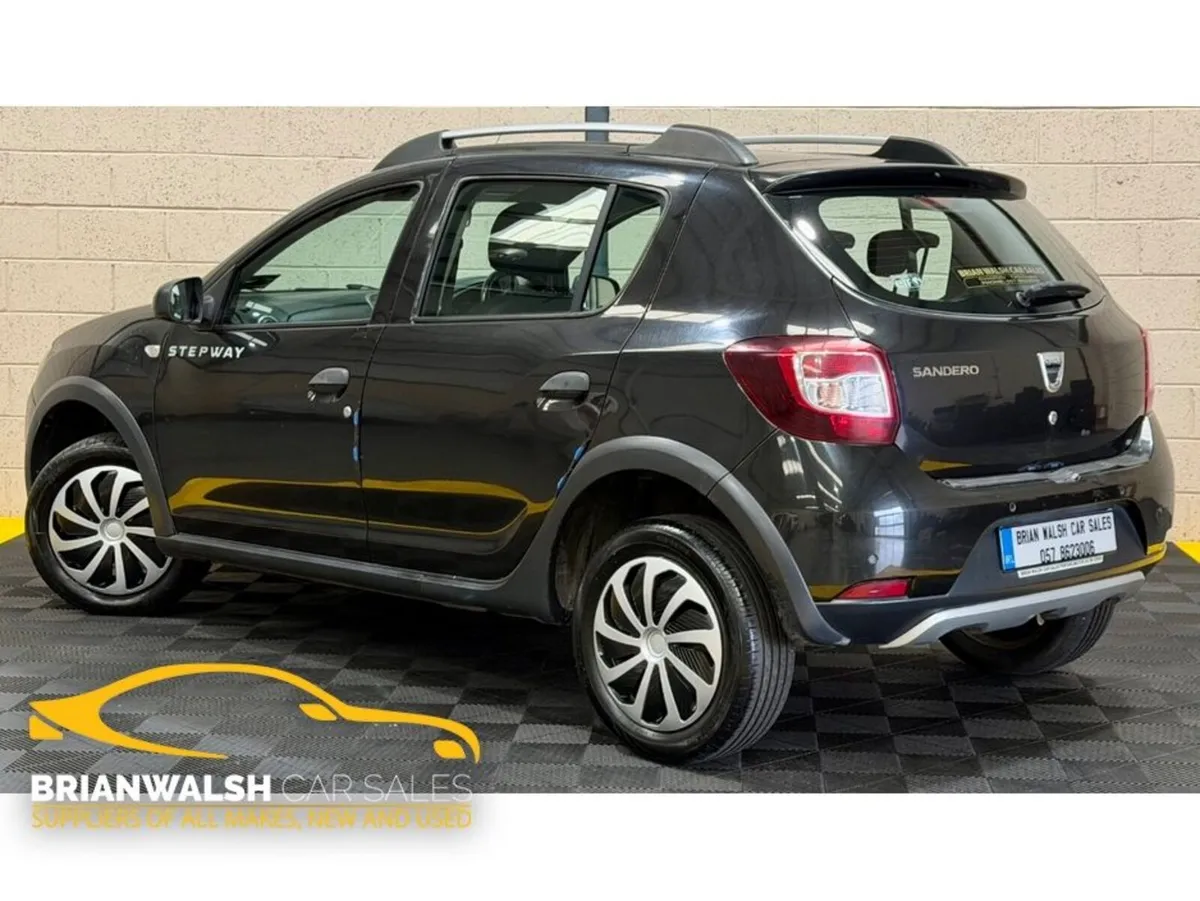 Dacia Sandero STEPWAY SIGNATURE 1.5 DCI 90 4 - Image 2