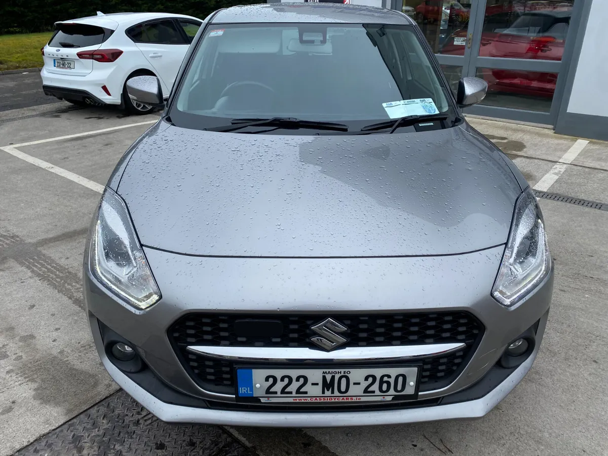 Suzuki Swift 1.2 Hybrid SZ5 MT - Image 3