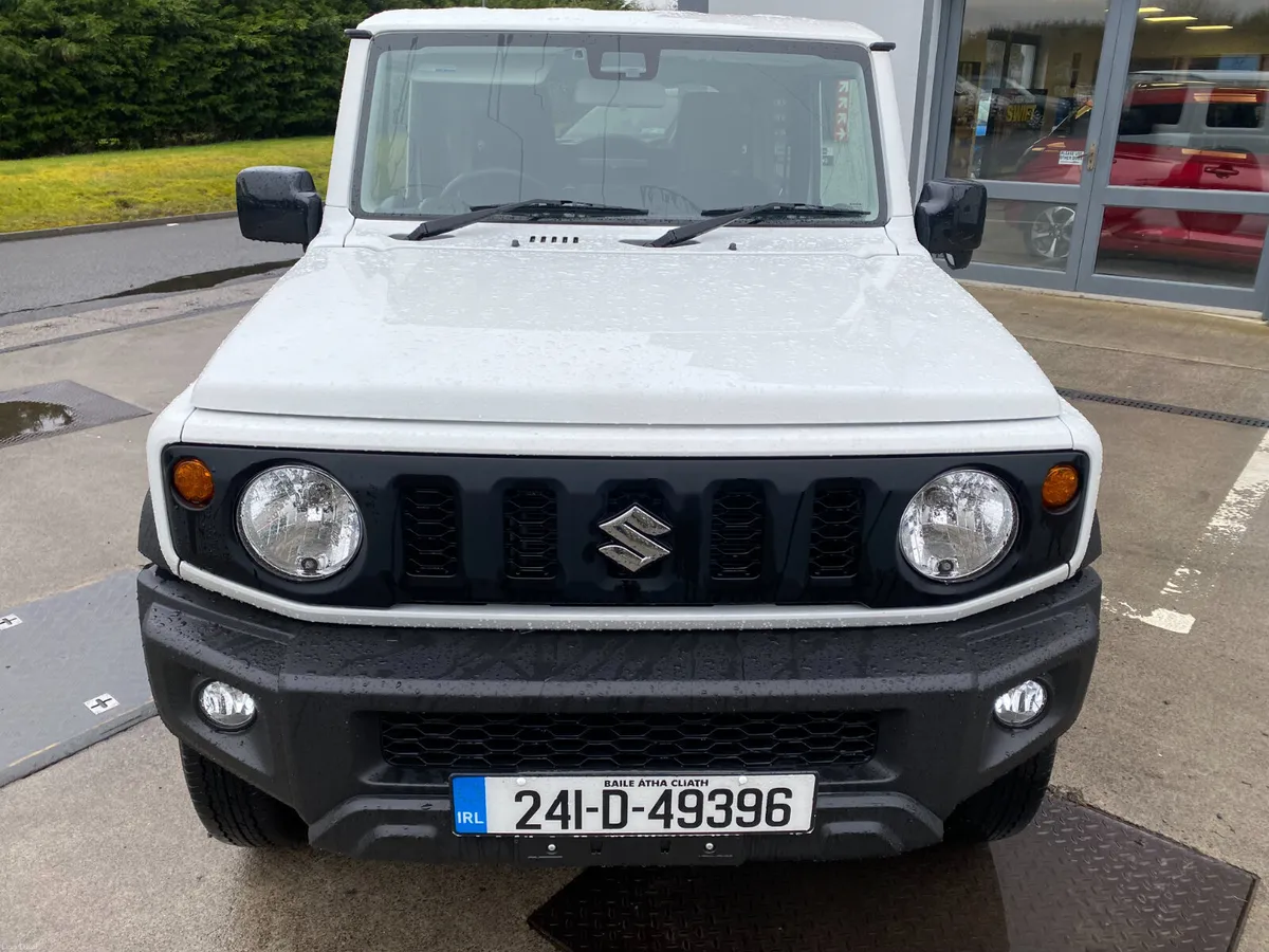 Suzuki Jimny Passenger 1.5 Petrol - Image 3