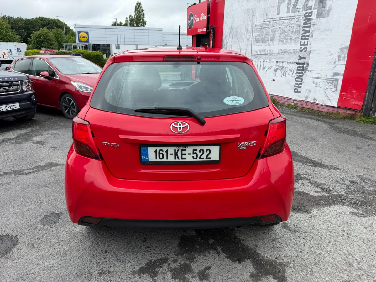 Toyota Yaris 2016 new nct low miles €8950 - Image 6