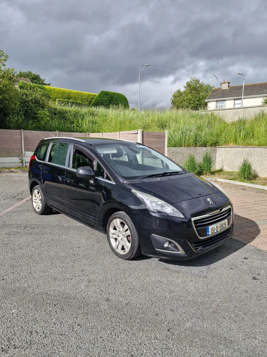 Peugeot 5008 - Image 1