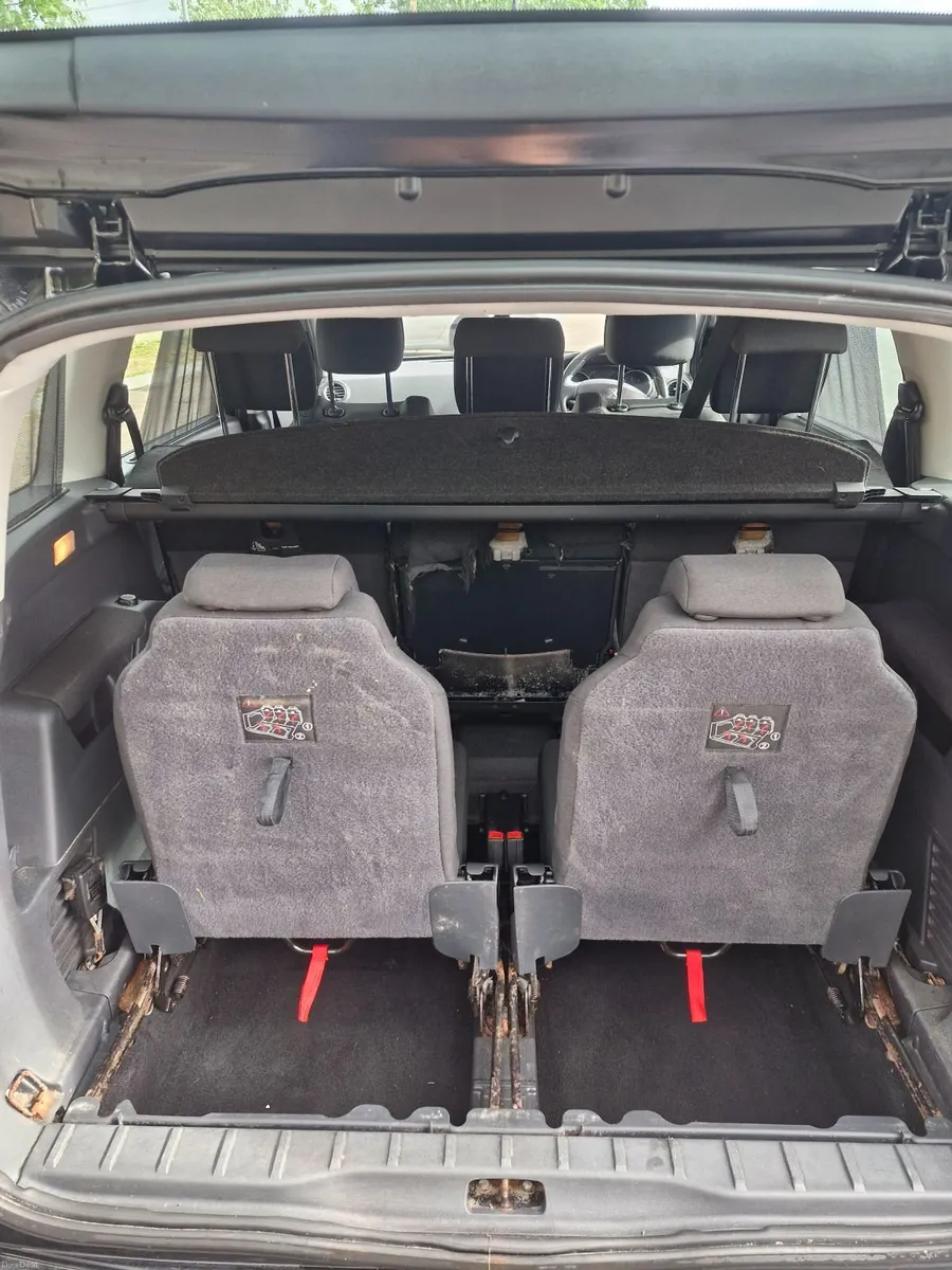 Peugeot 5008 - Image 3