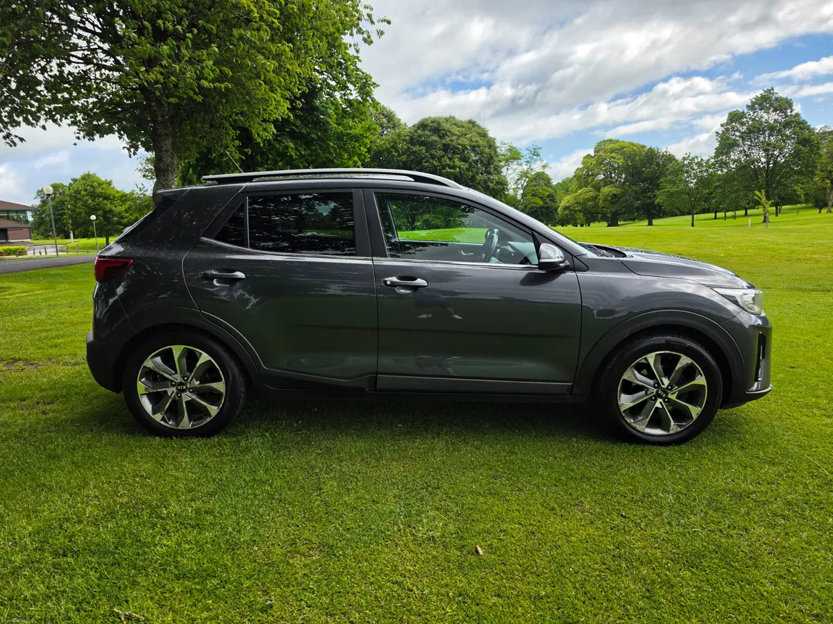 Kia Stonic 1.6 diesel ( NCT and TAX ) - Image 4