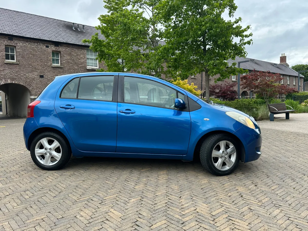 Toyota Yaris 2006 - Image 3