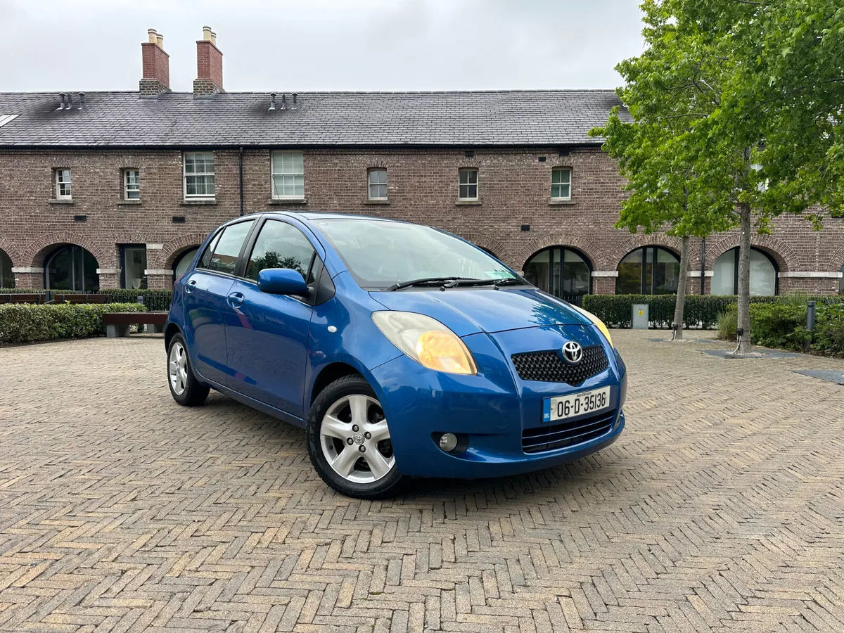 Toyota Yaris 2006 - Image 1