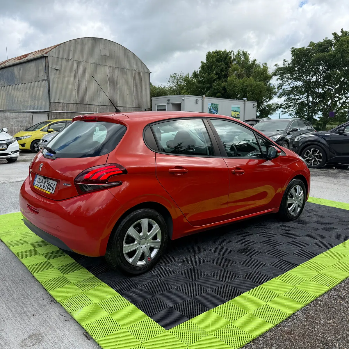 Peugeot 208 2017 Mint Condition Ultra Low Mileage - Image 4