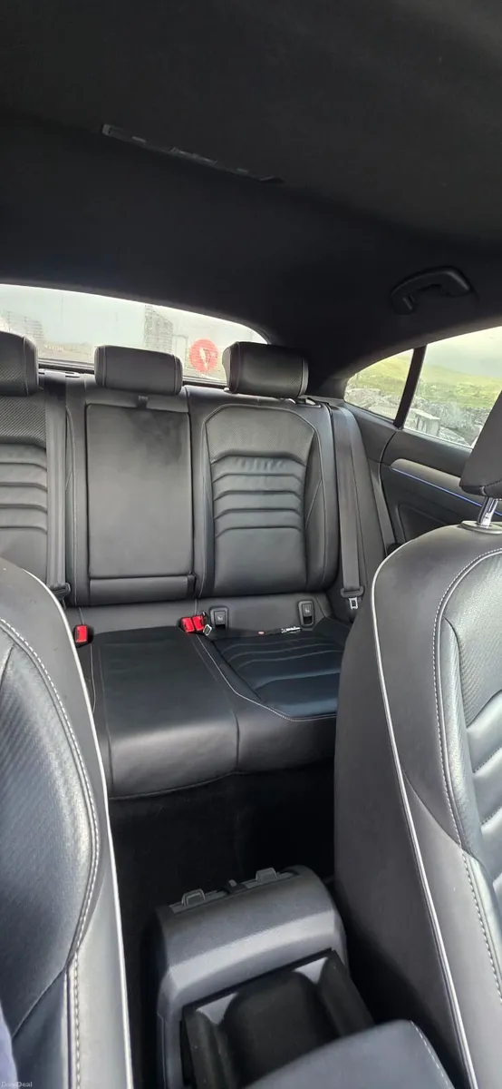Volkswagen Arteon 2019 - Image 2