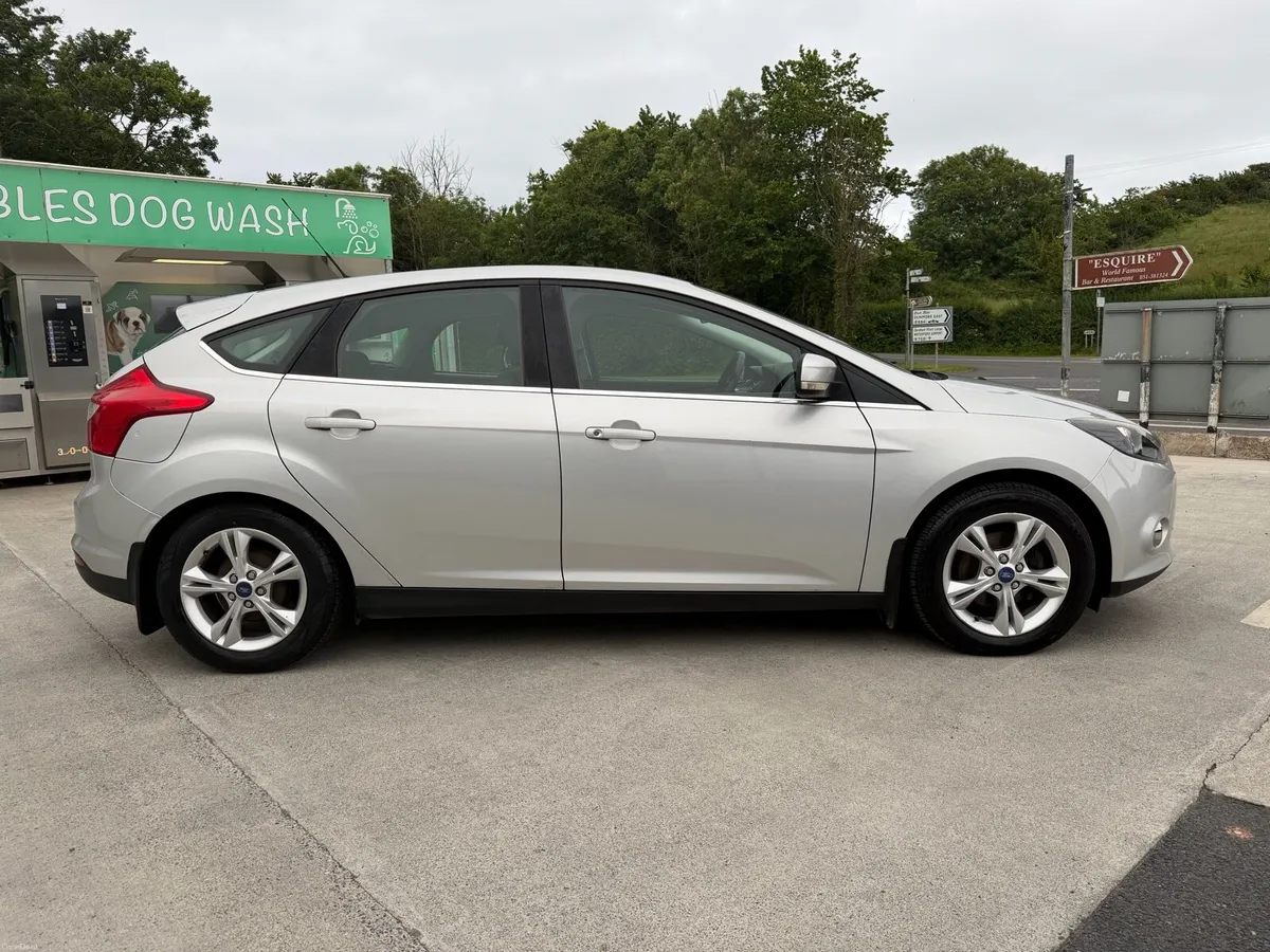 Ford Focus 1.6TDCI ZETEC - Image 2