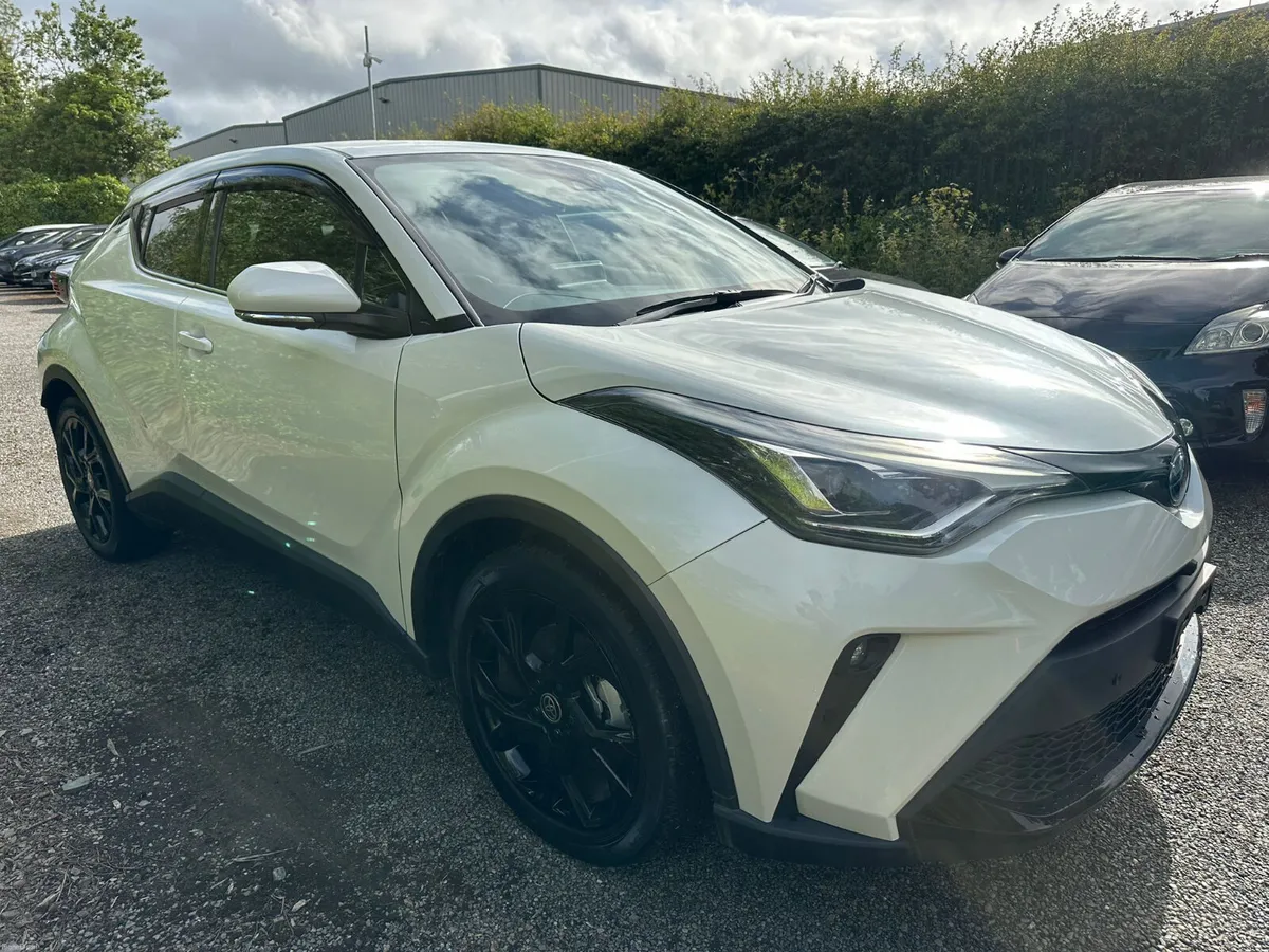 Toyota CH-R best spec!!! - Image 1