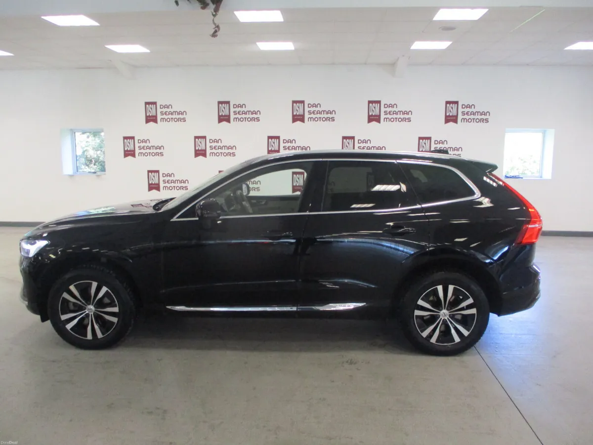 Volvo XC60 T6 Recharge PHEV 350bhp Core 2022 - Image 1