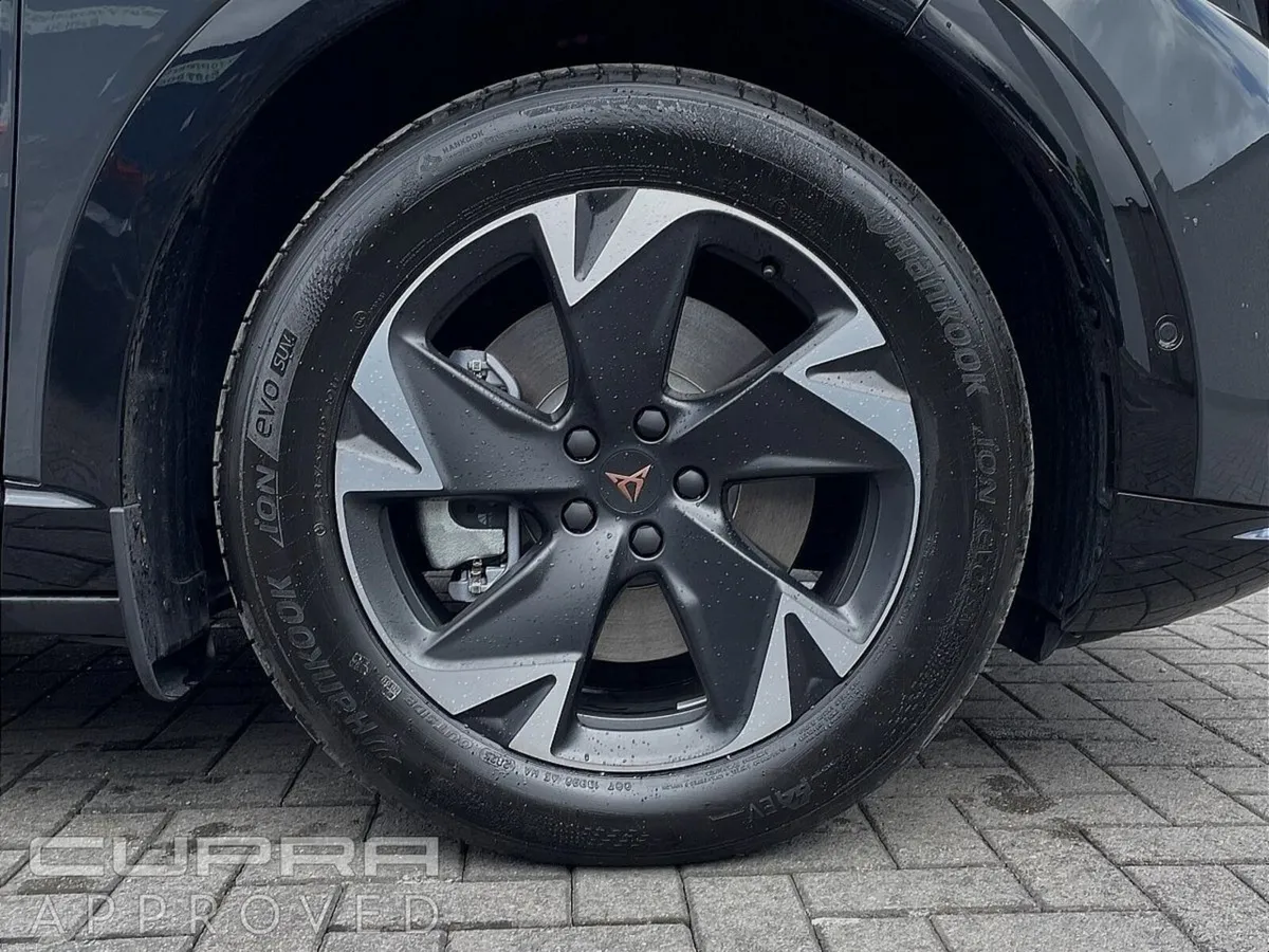 Cupra Tavascan ** SAVE € 4,000 ** - Image 6