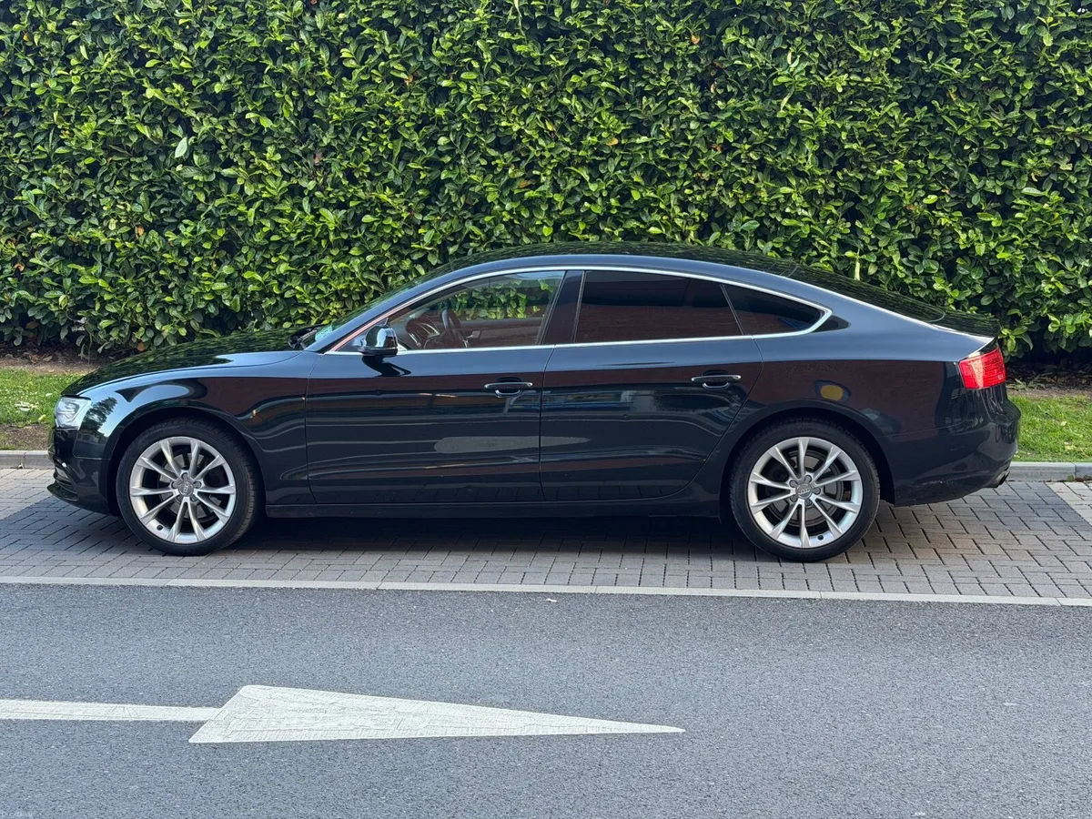 Audi A5 2012 - Image 1