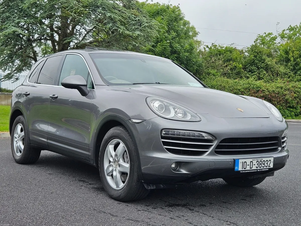Porsche Cayenne 2010 - Image 1