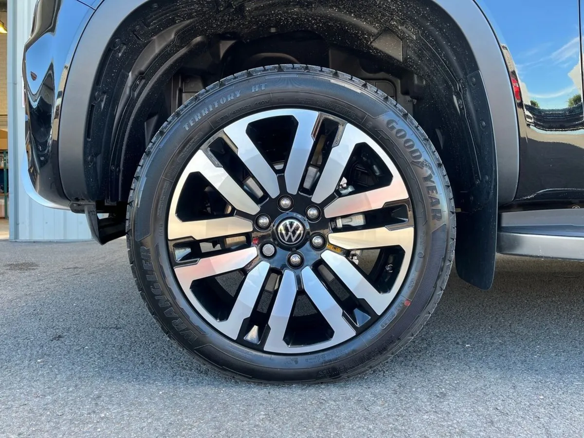 Volkswagen Amarok Aventura 3.0TDI (Price ex vat) - Image 5