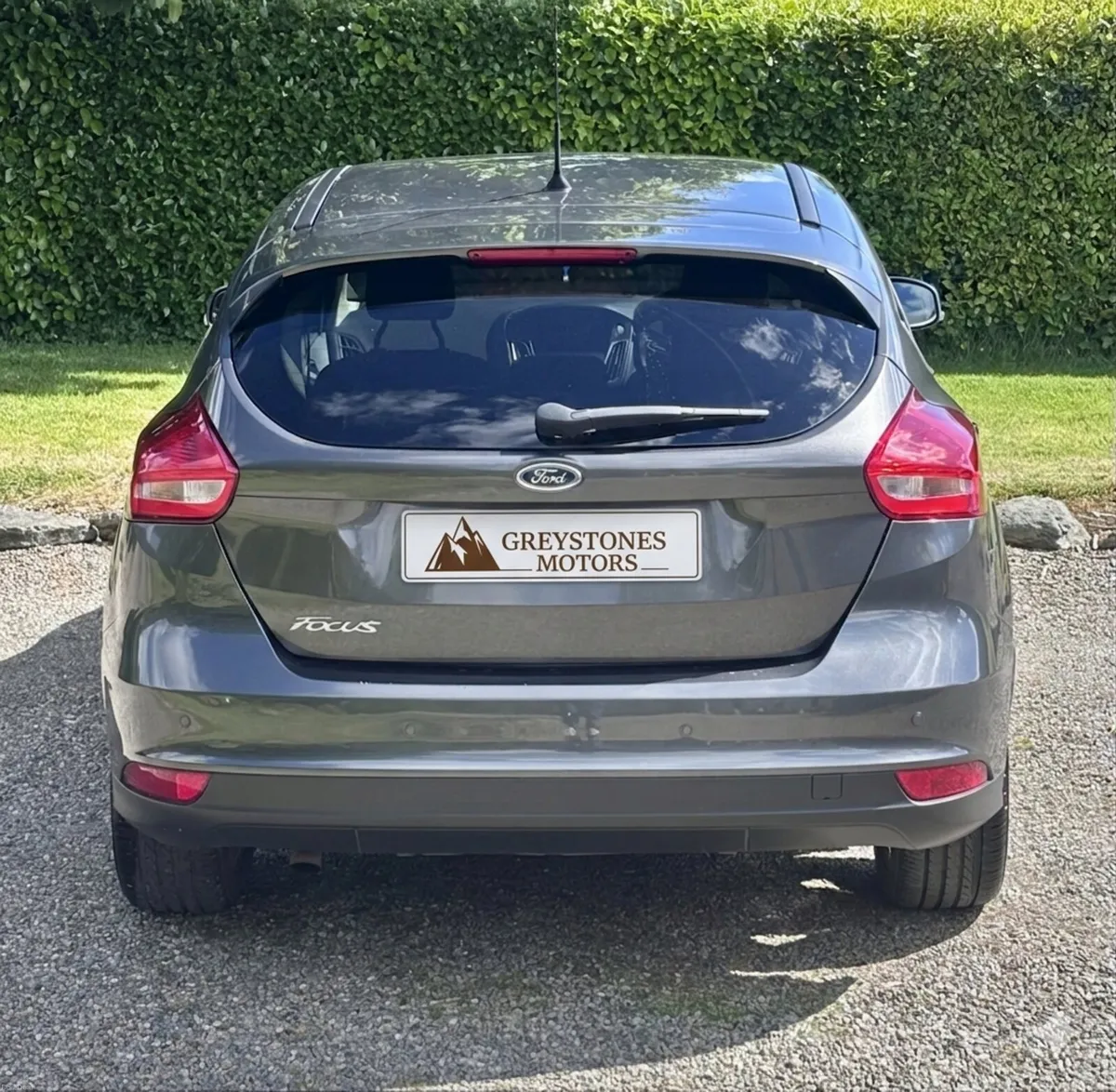 2016 Ford Focus Zetec 1.5dci Manual Low KMS - Image 4