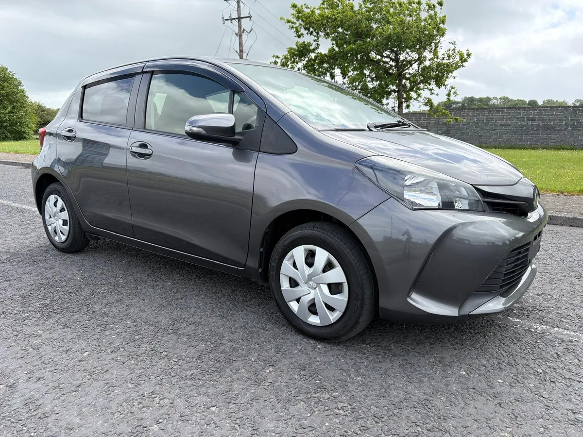 2015 Toyota Vitz/Yaris F, 1.0 Petrol, Automatic - Image 6