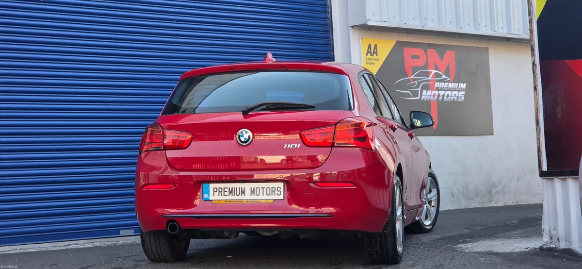 Bmw one series Automatic low Millage - Image 3