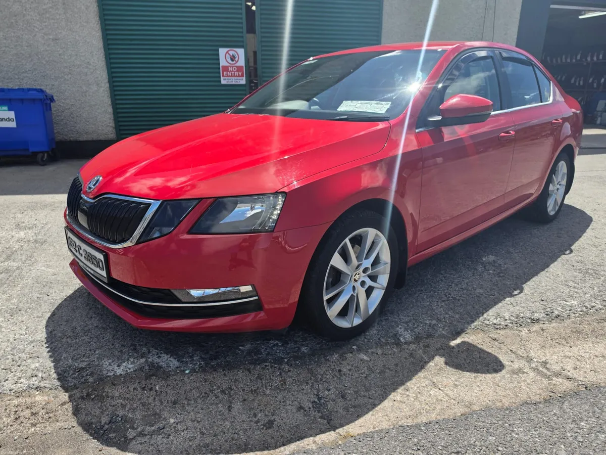 Skoda Octavia - (LOW MILEAGE) - Image 6