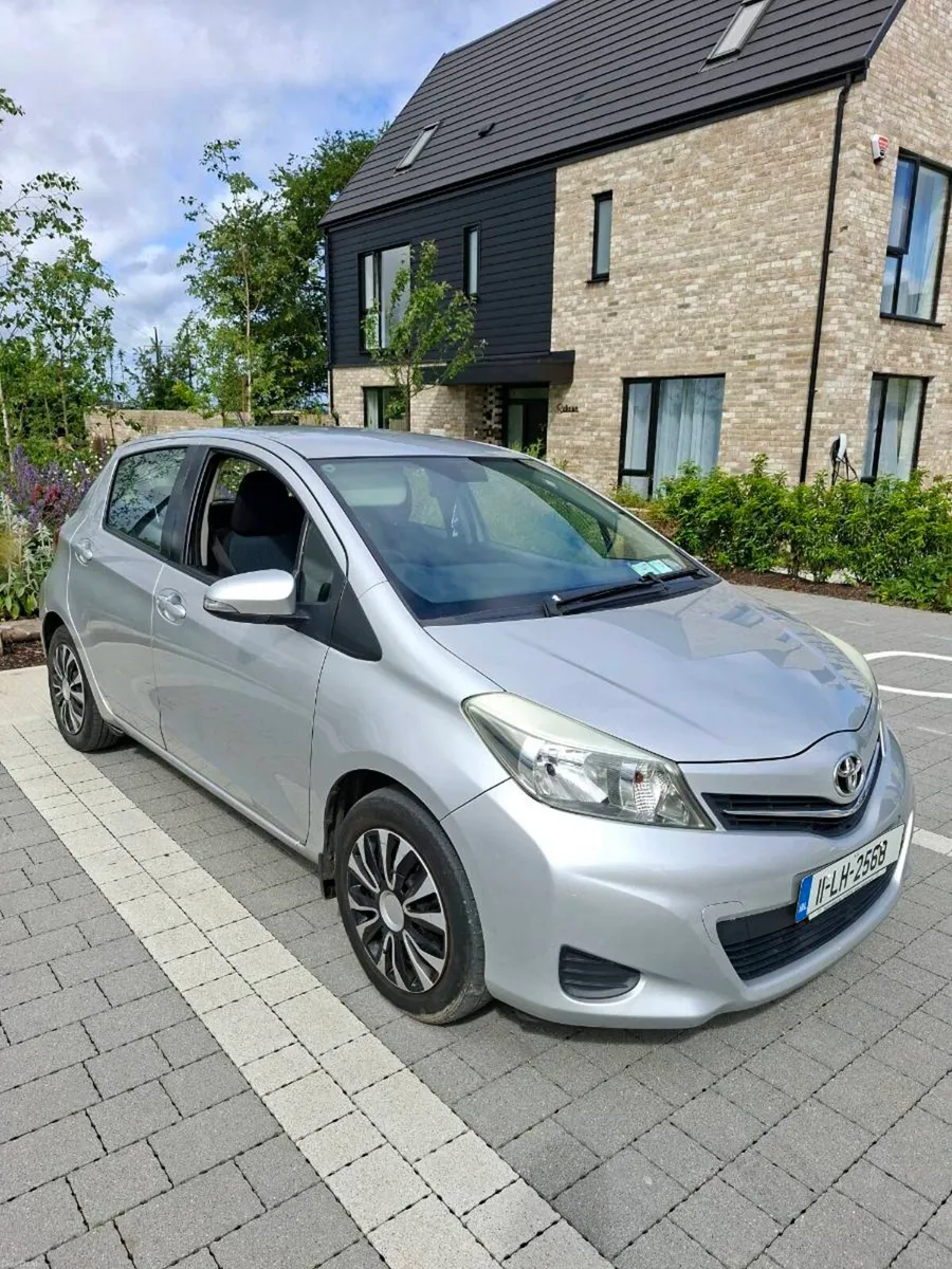 TOYOTA YARIS 2011 ONLY 130KM - Image 1