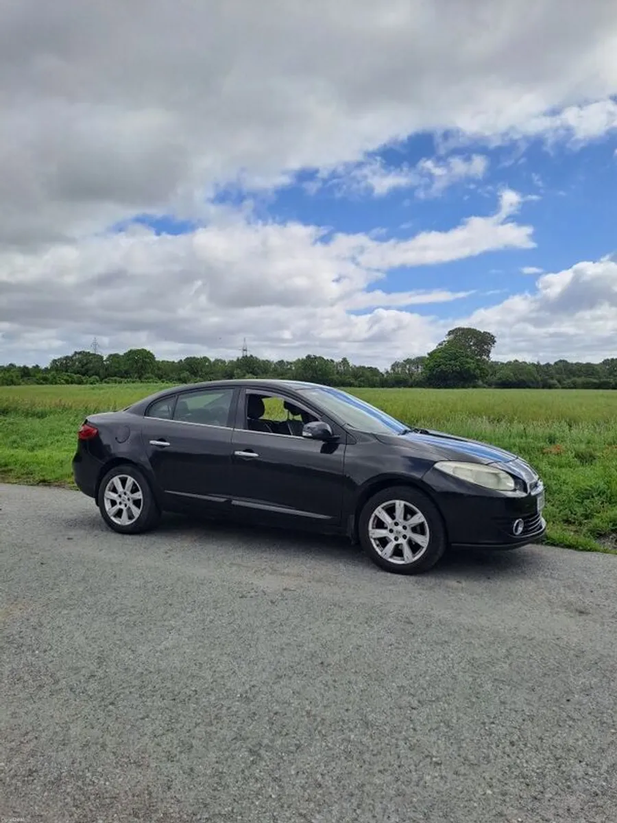 2010 Renault Fluence - Image 2