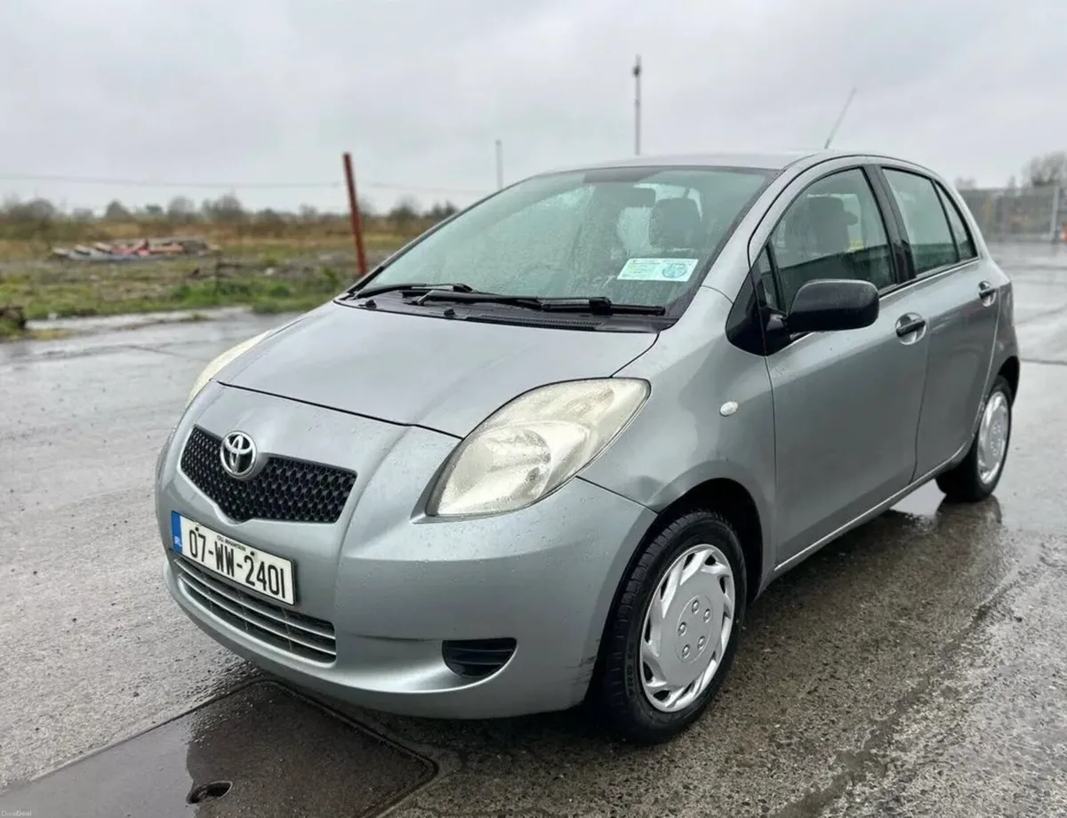 Toyota Yaris - Image 4