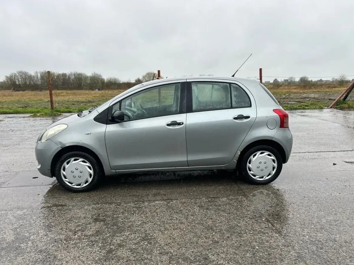 Toyota Yaris - Image 1