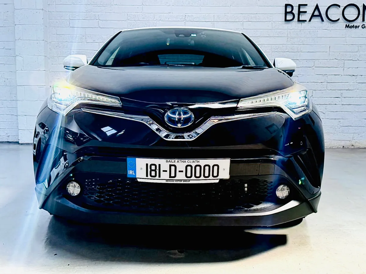 YES ONLY 8,000 MILES TOYOTA CHR HYBRID - Image 4
