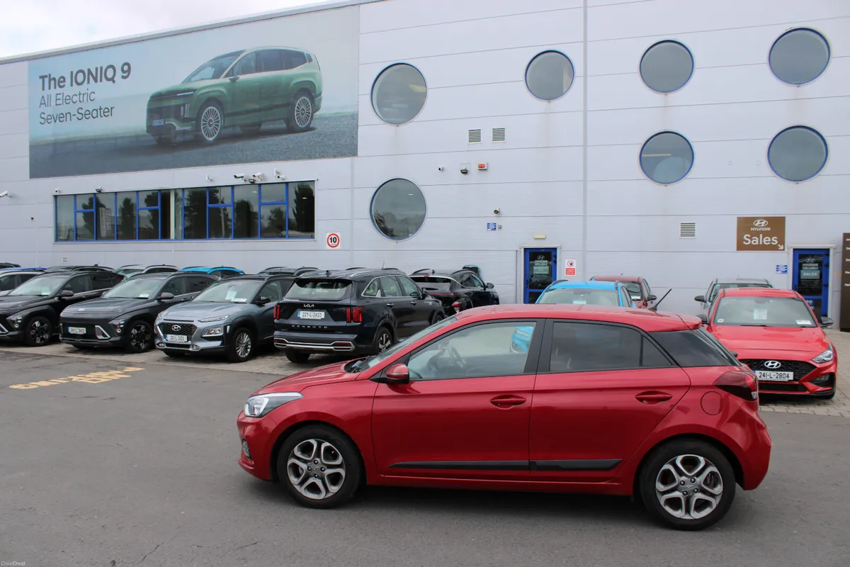 Hyundai i20 2020 - Image 2