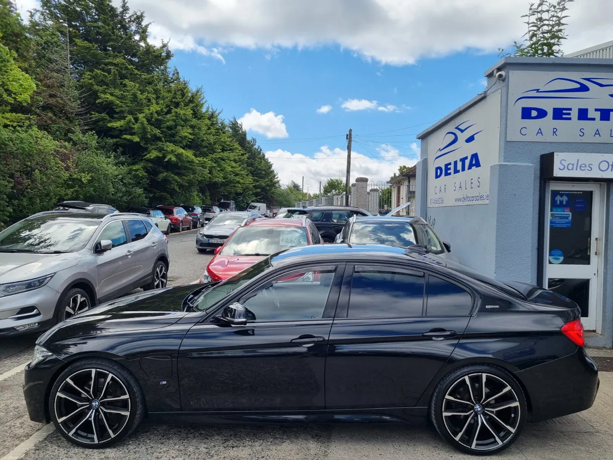 2018 BMW 3 SERIES M-SPORT PETROL PLUG IN HYBRID - Image 3