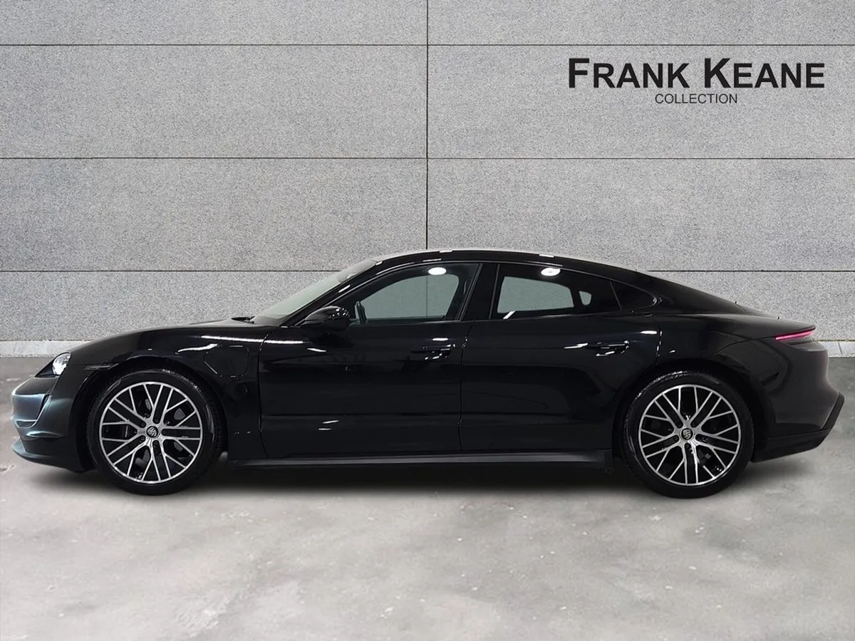 Porsche Taycan Taycan - Image 4